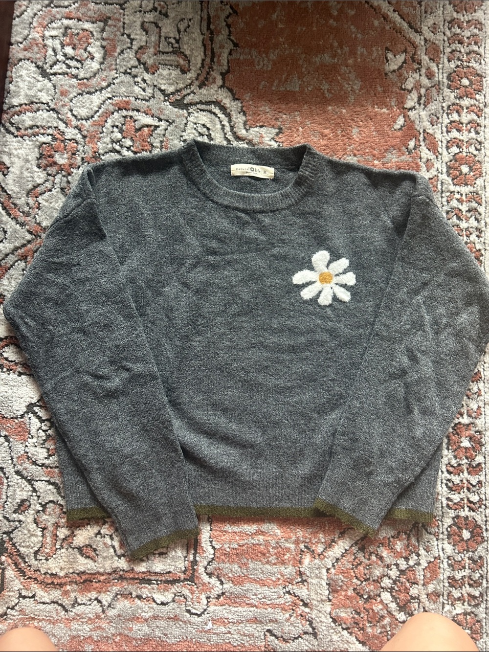NATURAL LIFE Gray Crewneck Sweater with Daisy